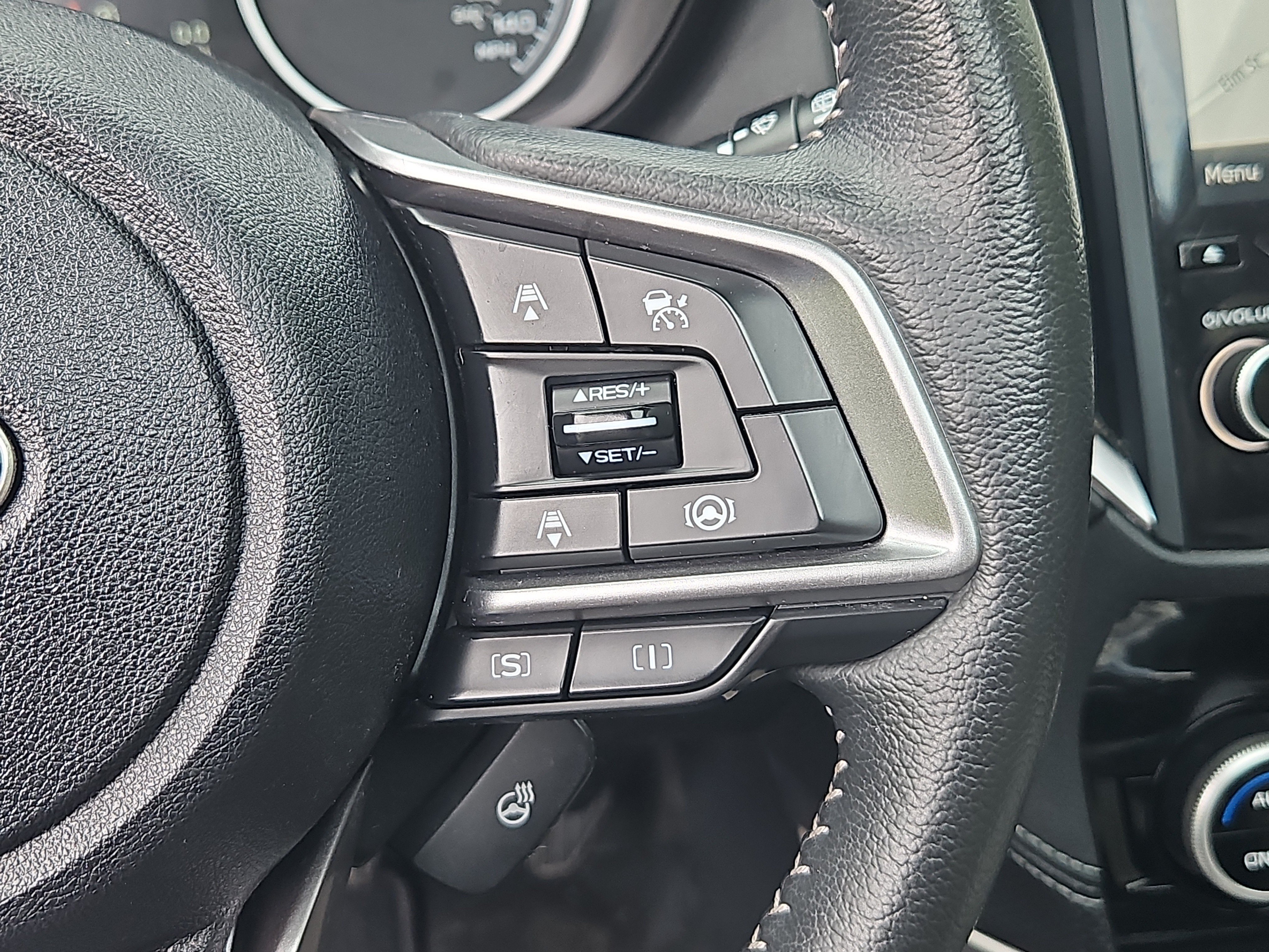Used 2020 Subaru Forester Limited AWD/4WD image 18
