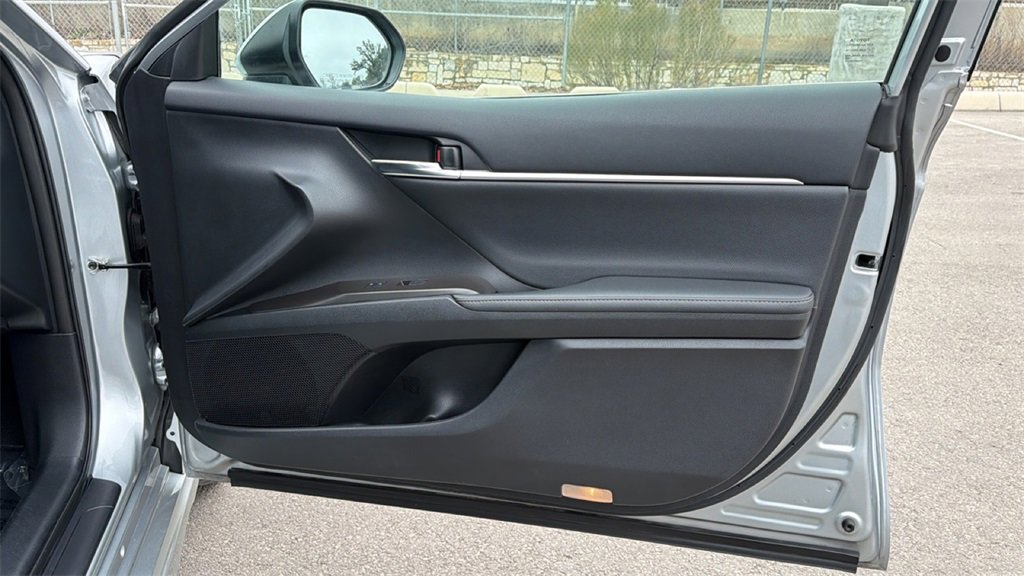 Used 2024 Toyota Camry XSE image 38