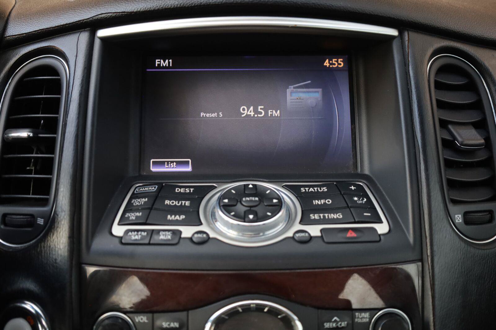 Used 2010 INFINITI EX35 Journey RWD image 37