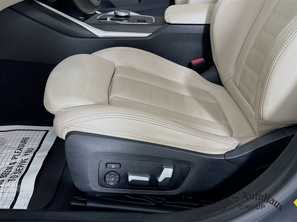 Used 2024 BMW i4 eDrive35 w/ Premium Package image 25