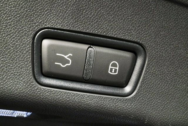 New 2026 Maserati Grecale Folgore AWD/4WD image 29