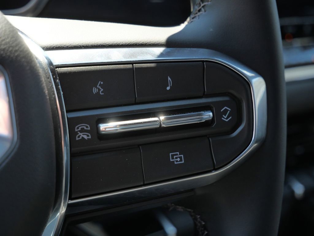 New 2026 GMC Canyon Elevation w/ Convenience Package image 47