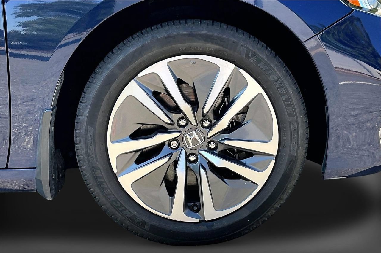 Used 2018 Honda Accord EX-L image 34