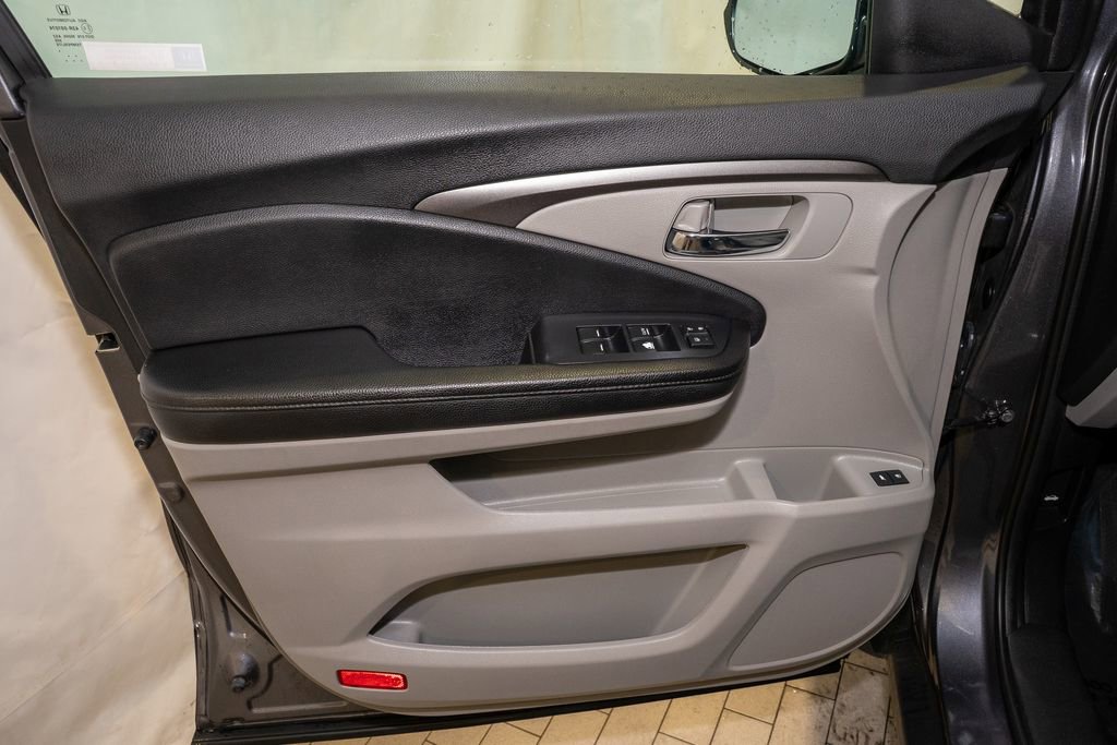 Used 2018 Honda Pilot EX-L image 14