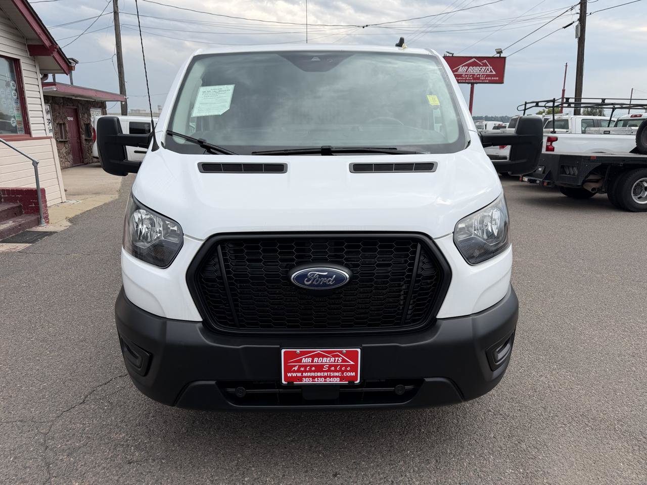 Used 2021 Ford Transit 250 Low Roof RWD image 3