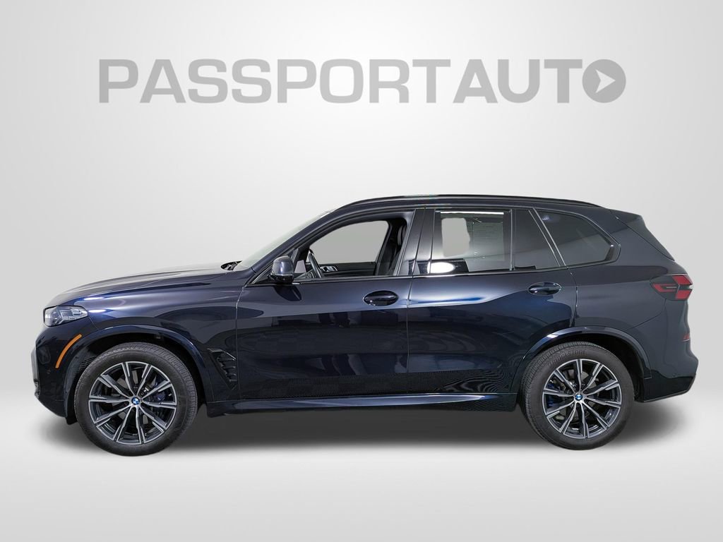 Certified 2024 BMW X5 xDrive40i w/ M Sport Package image 2