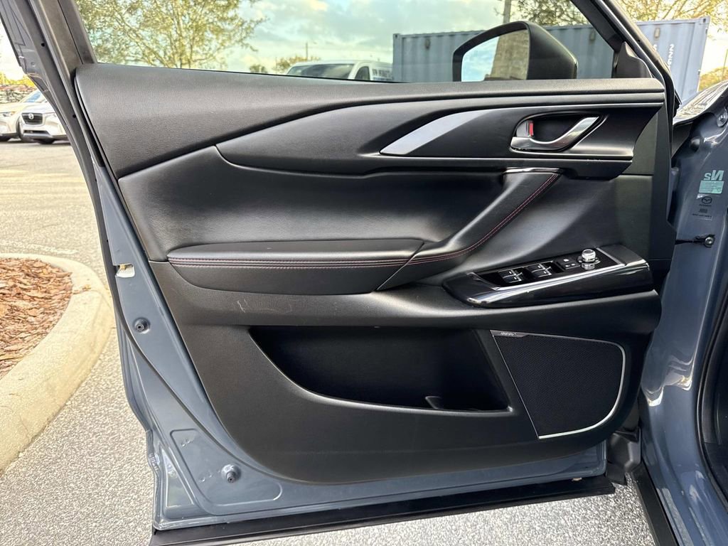 Certified 2023 MAZDA CX-9 Carbon Edition image 23