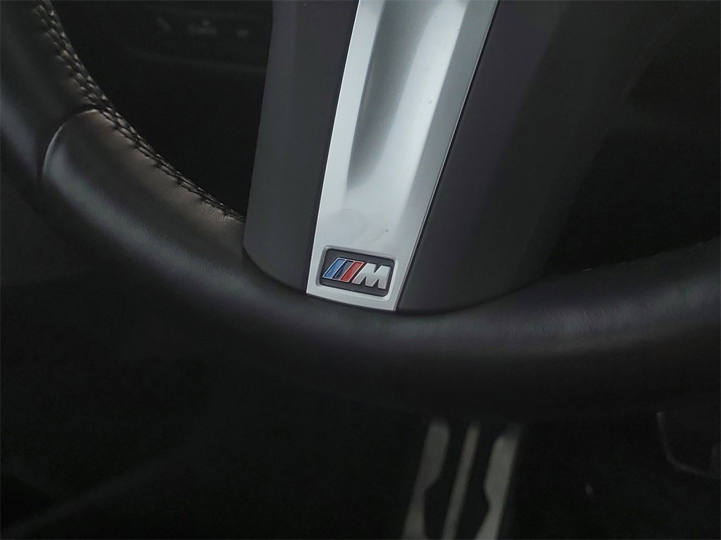 Used 2024 BMW X6 xDrive40i w/ Premium Package image 28