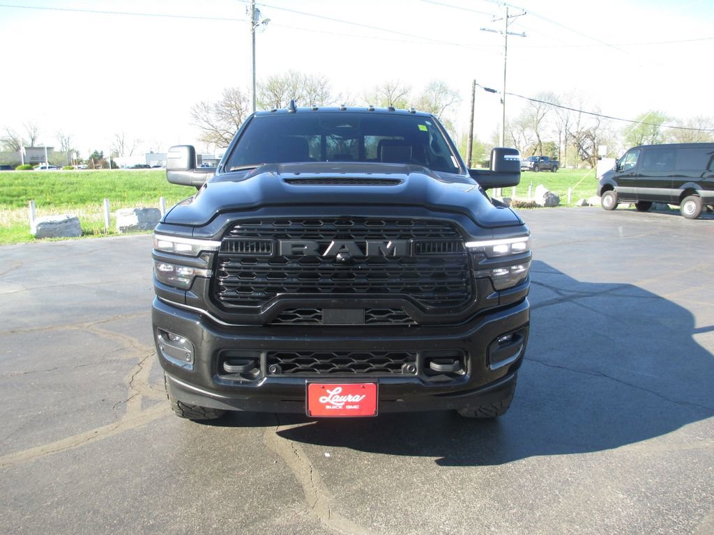 Used 2026 RAM 2500 Limited AWD/4WD image 15