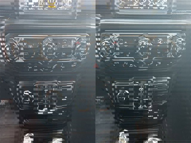 Certified 2021 Jeep Gladiator Sport image 21
