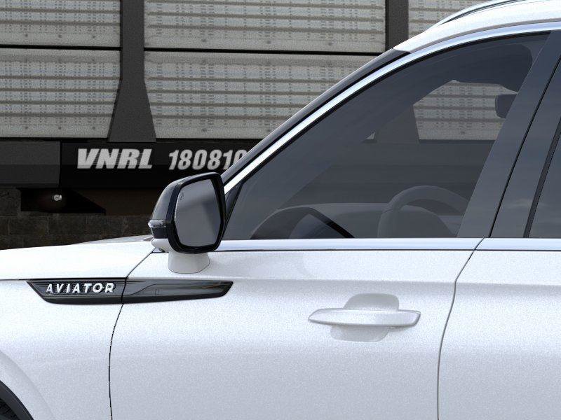 New 2026 Lincoln Aviator AWD image 20