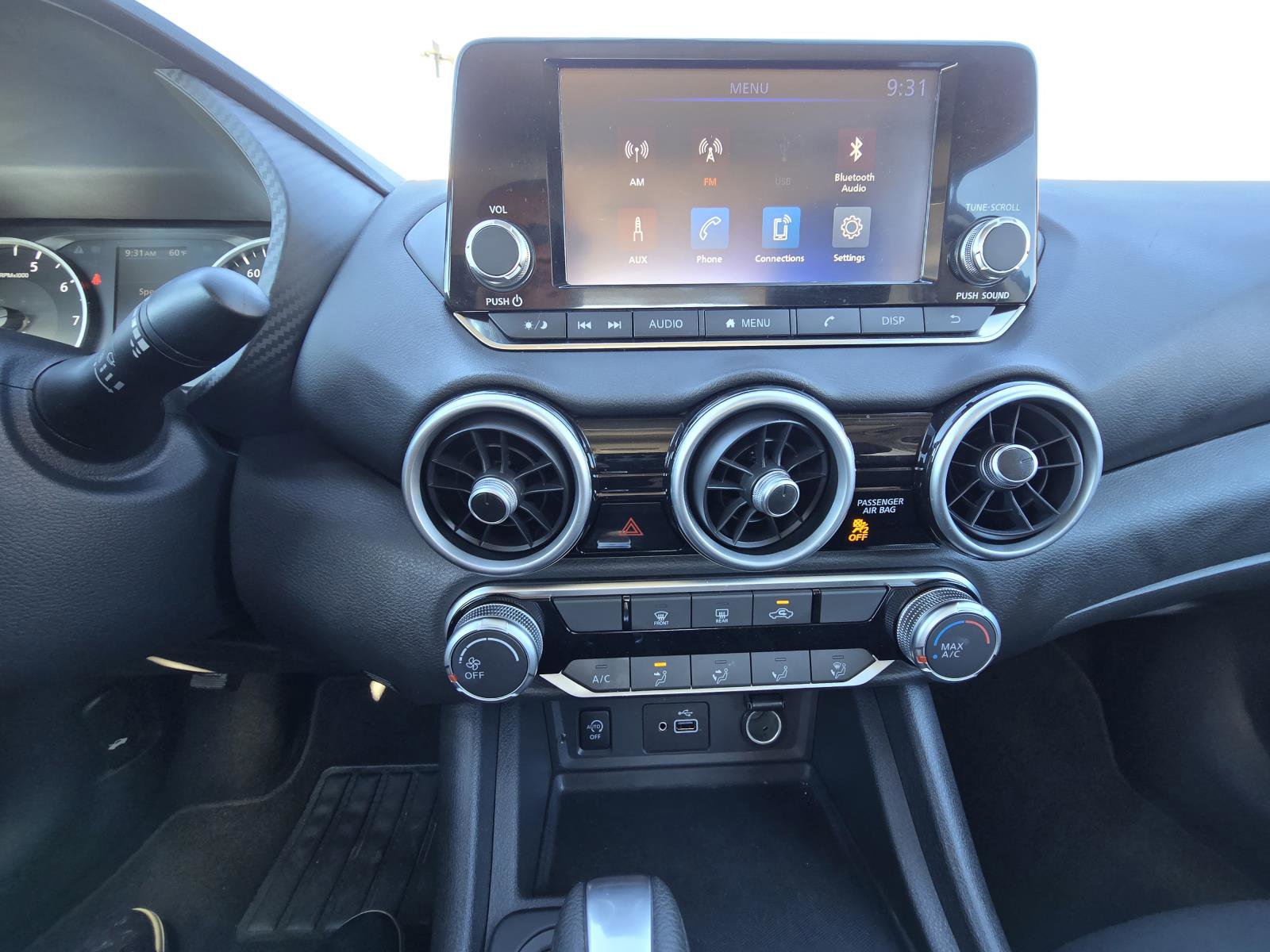 Used 2025 Nissan Sentra S w/ Lighting Package image 14