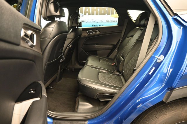 Used 2023 Kia Sportage X-Line w/ X-Line Premium Package AWD/4WD image 8