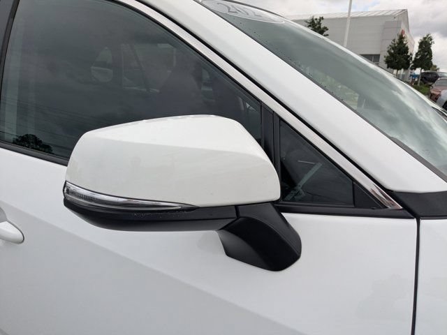 Used 2023 Toyota RAV4 XLE w/ Convenience Package AWD/4WD image 12