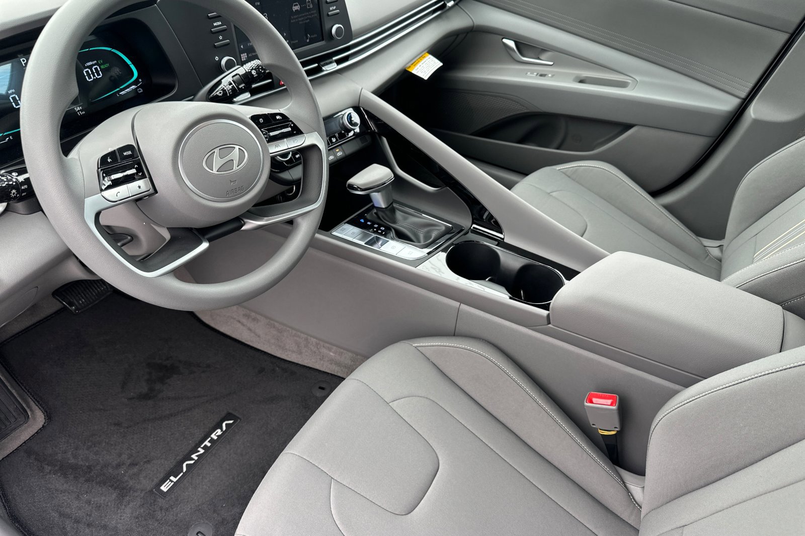 New 2026 Hyundai Elantra Blue FWD image 10
