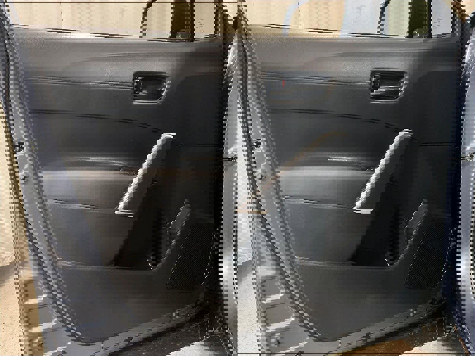 Used 2024 Toyota Corolla Cross LE image 9