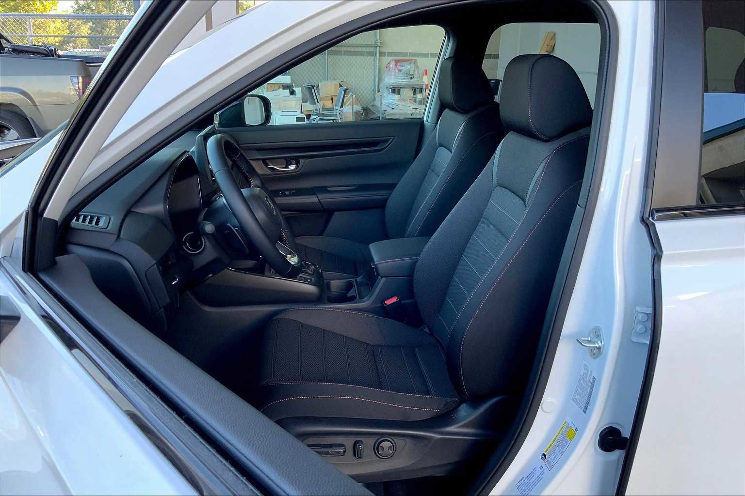 New 2026 Honda CR-V Sport image 7