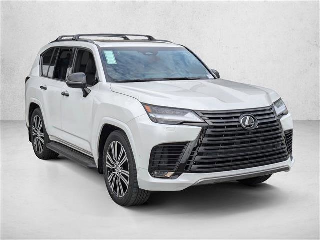 New 2025 Lexus LX 700h Luxury image 5