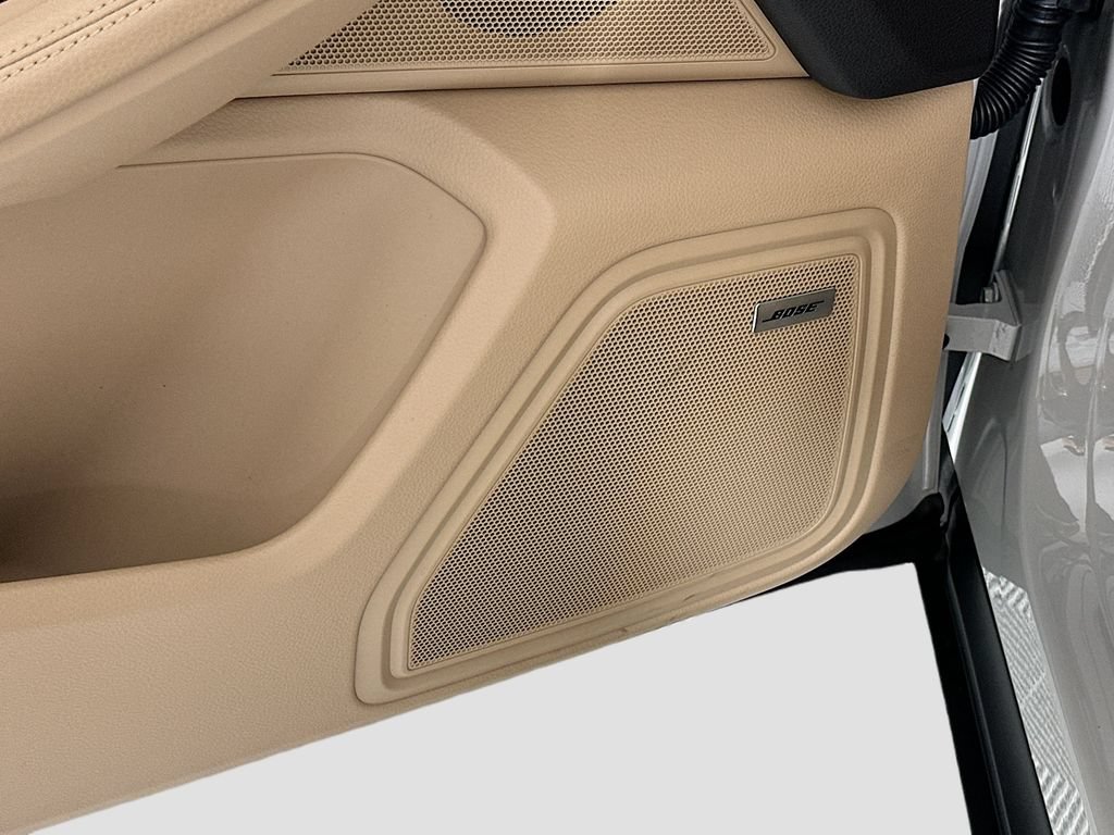 New 2026 Porsche Macan AWD/4WD image 21