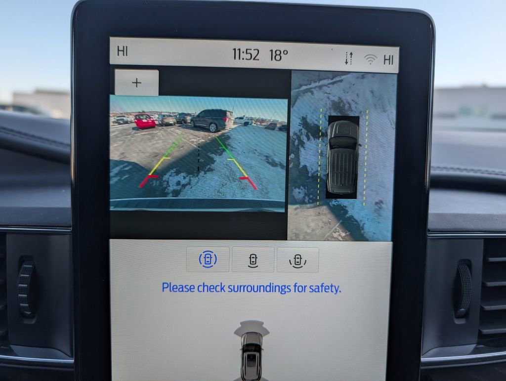 Used 2023 Ford Explorer Platinum w/ Technology Package image 27