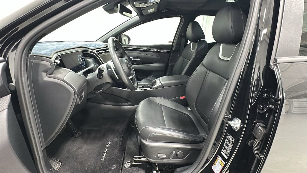 Certified 2024 Hyundai Santa Cruz Limited image 9
