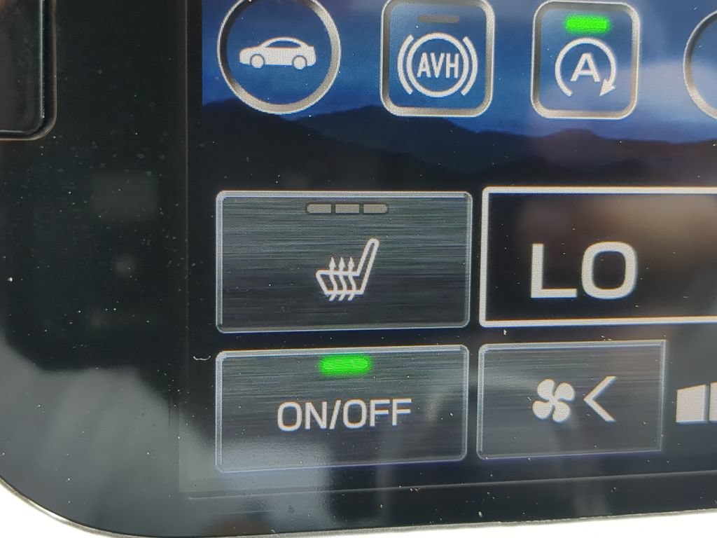 Certified 2024 Subaru Outback Onyx Edition AWD/4WD image 24
