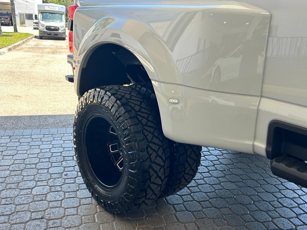 New 2026 Ford F350 Platinum AWD/4WD image 24