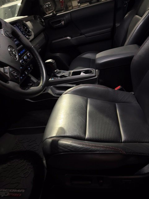 Used 2022 Toyota Tacoma TRD Pro AWD/4WD image 3