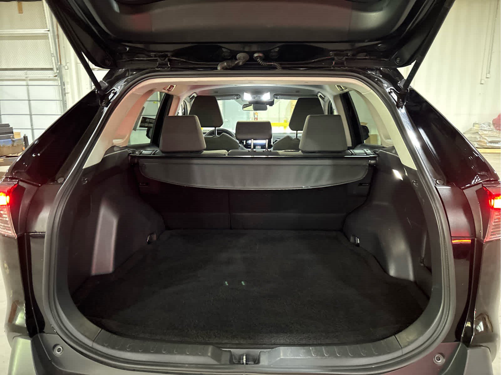 Certified 2024 Toyota RAV4 XLE AWD/4WD image 7