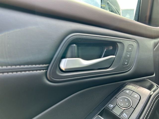 Used 2023 Nissan Rogue SL AWD/4WD image 30