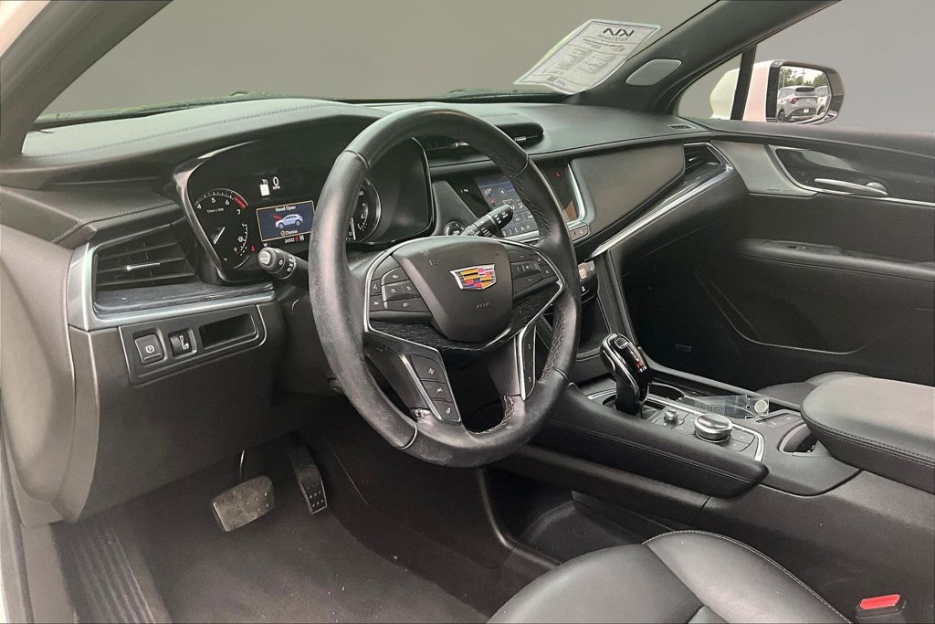Used 2024 Cadillac XT5 Premium Luxury AWD/4WD image 16