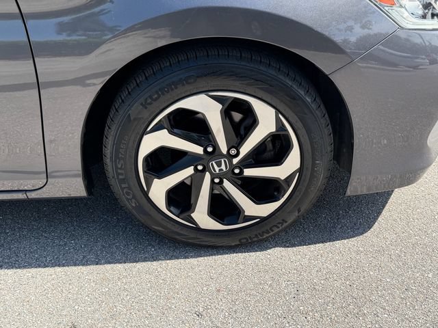 Used 2017 Honda Accord EX-L image 17