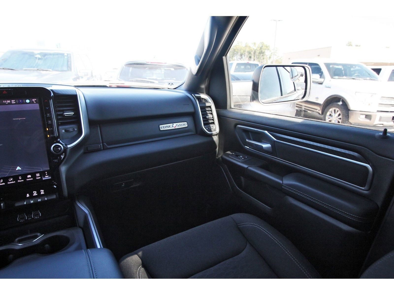Used 2025 RAM 1500 Lone Star image 13