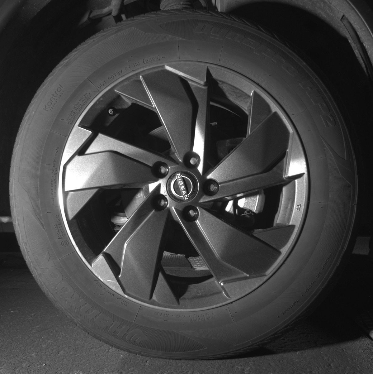 Used 2025 Nissan Rogue SV AWD/4WD image 13