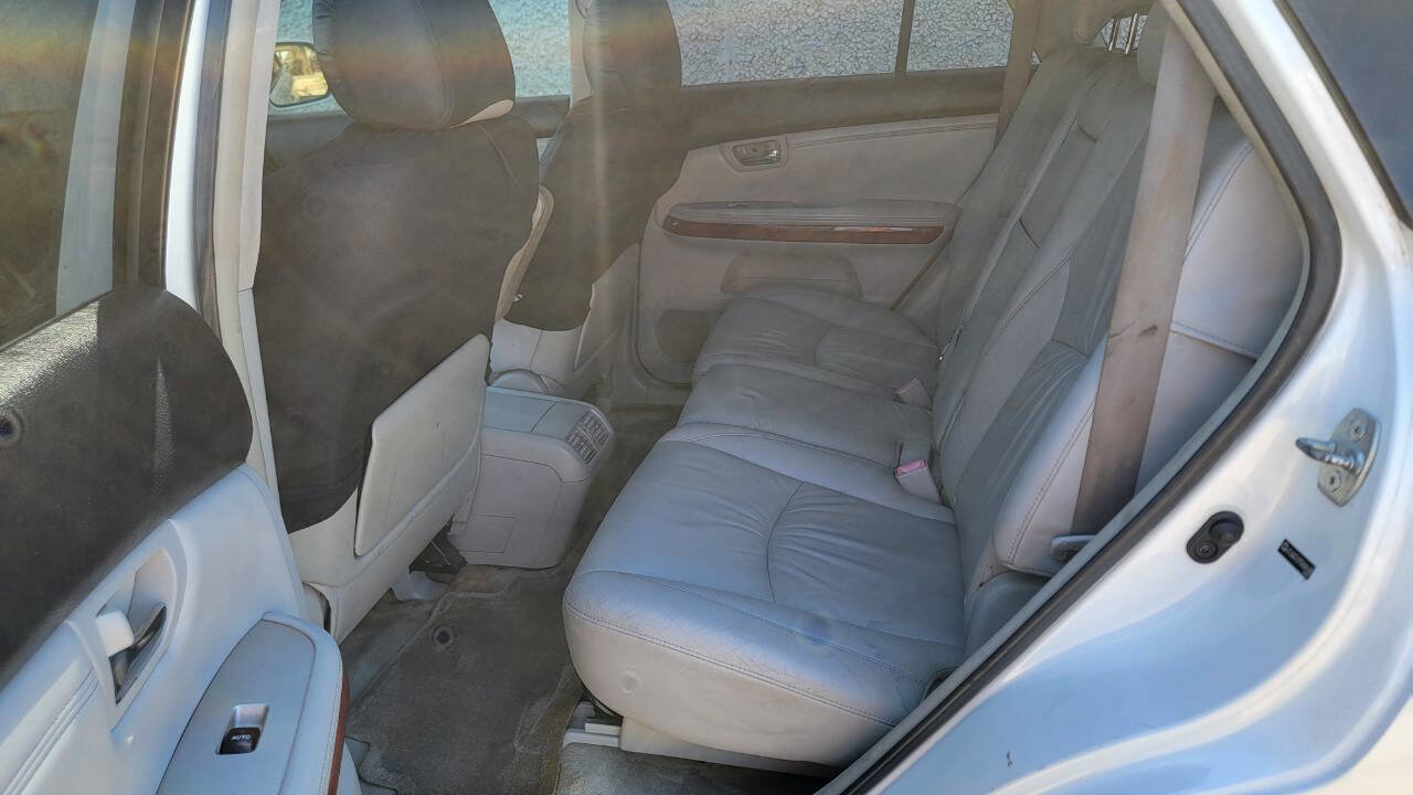 Used 2005 Lexus RX 330 image 23
