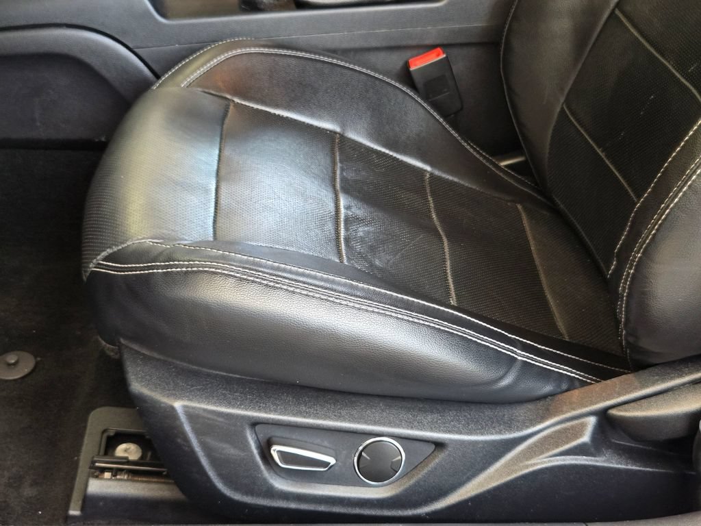 Used 2019 Ford Mustang GT Premium RWD image 13