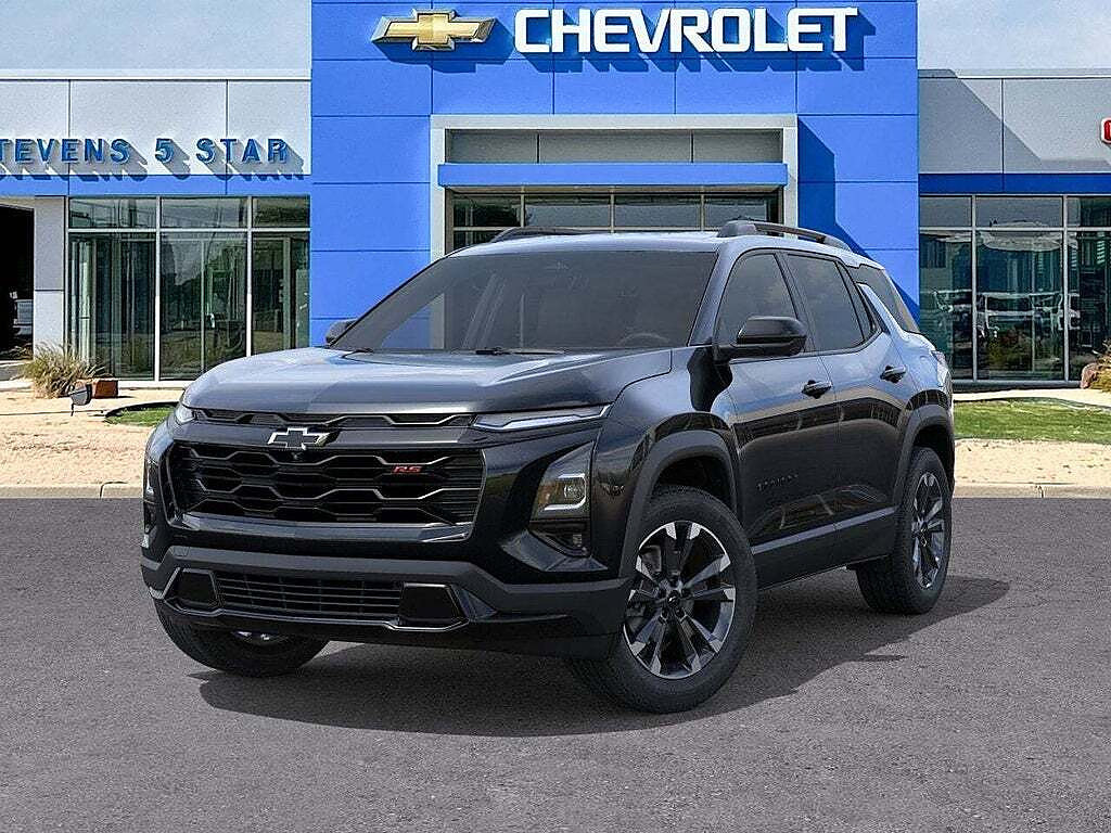 New 2026 Chevrolet Equinox RS w/ Convenience Package III FWD image 36