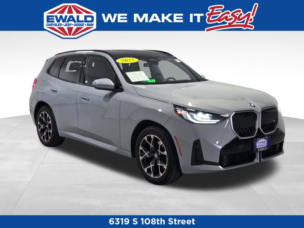 Used 2025 BMW X3 xDrive30i AWD/4WD image 1