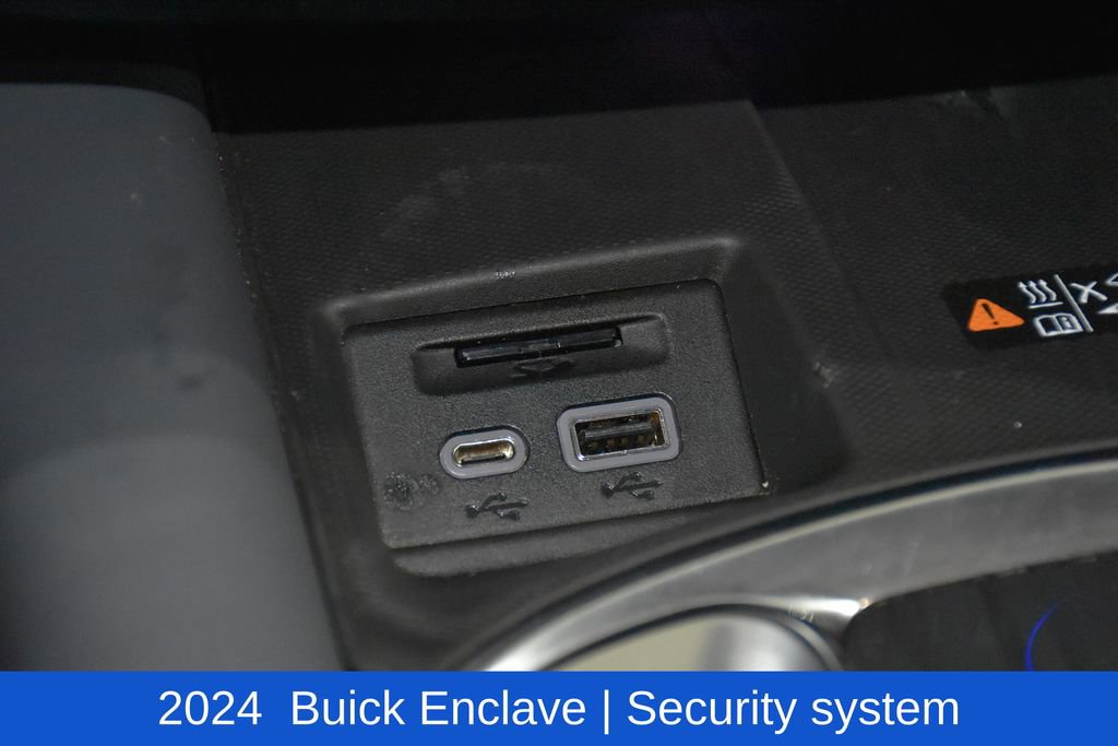 Used 2024 Buick Enclave Premium image 21