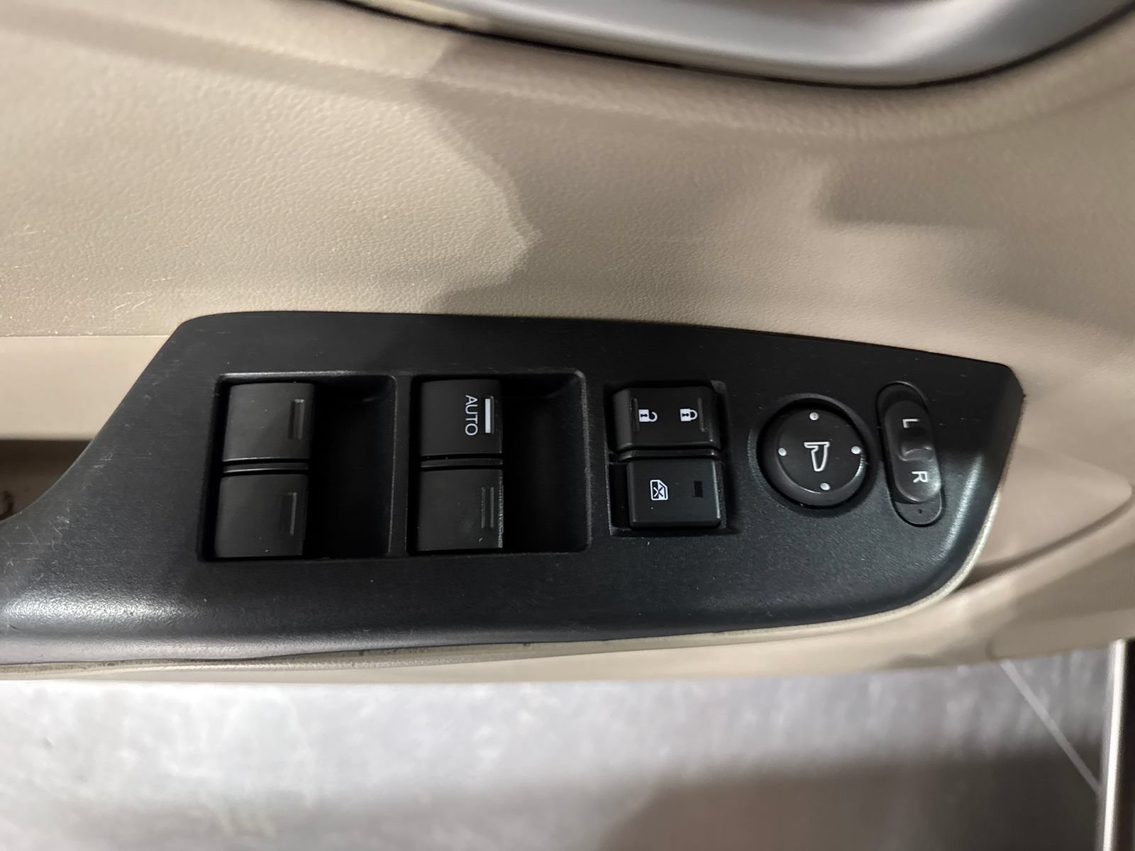 Used 2014 Honda Civic LX image 18