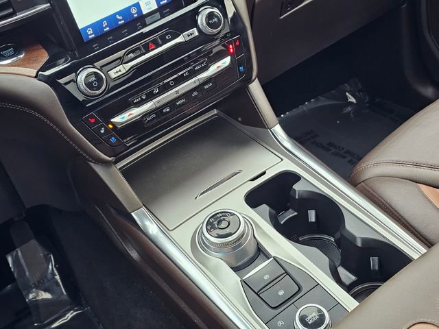 Used 2022 Ford Explorer King Ranch w/ Premium Technology Package image 37