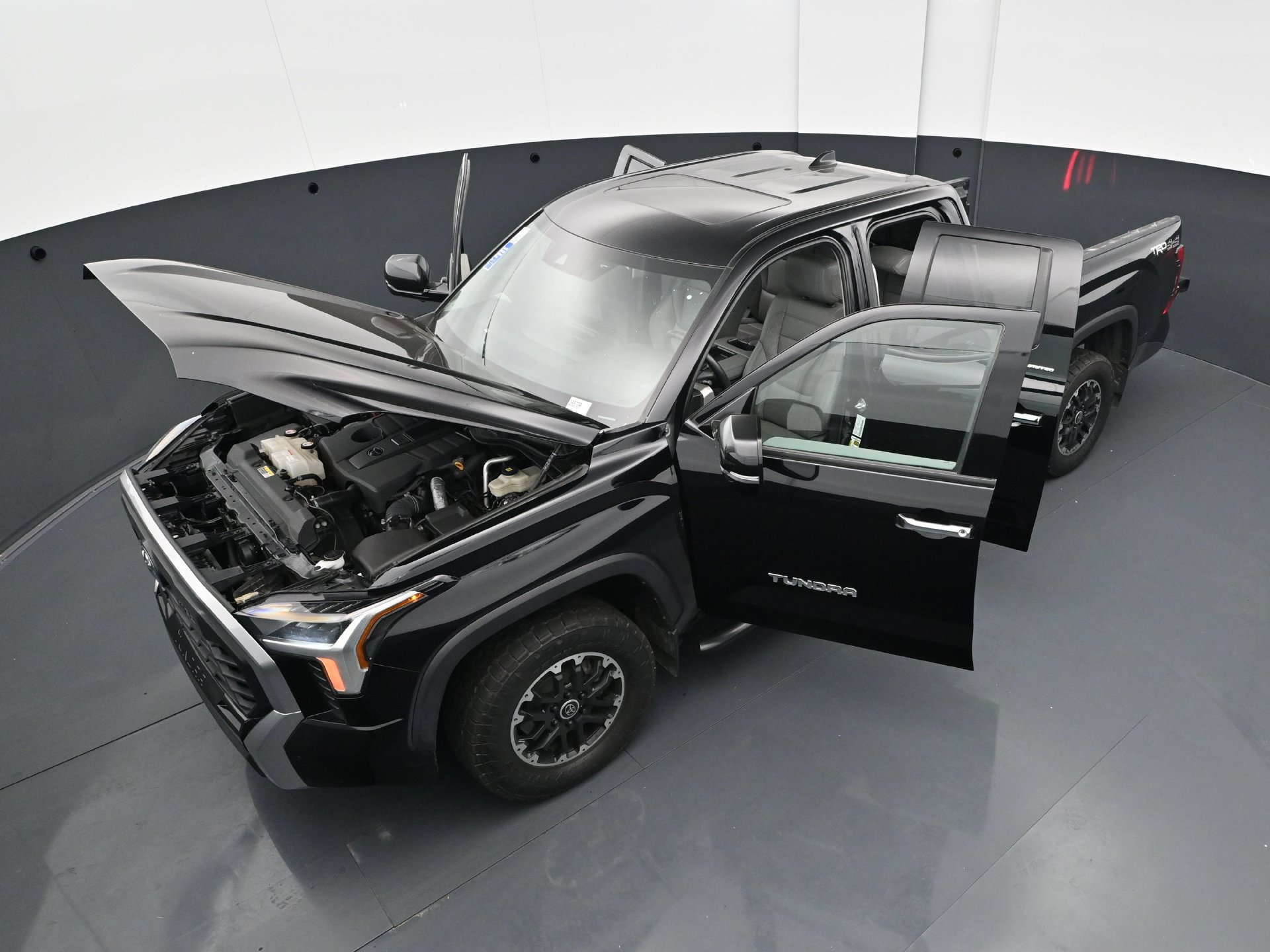 Used 2022 Toyota Tundra Limited AWD/4WD image 43