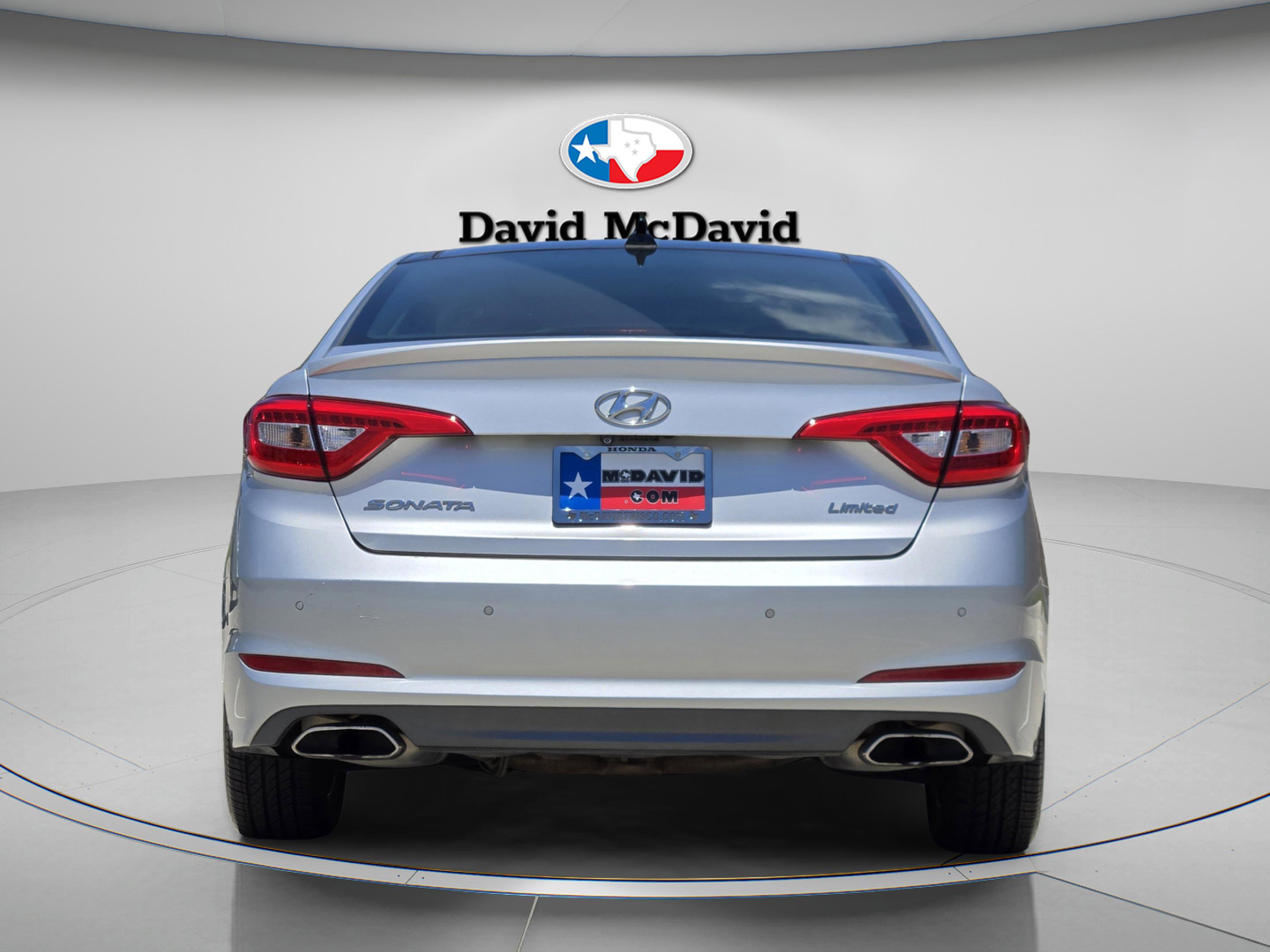 Used 2015 Hyundai Sonata Limited w/ Option Group 06 FWD image 5