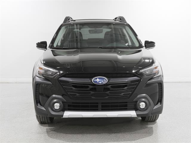 Used 2023 Subaru Outback Limited image 2
