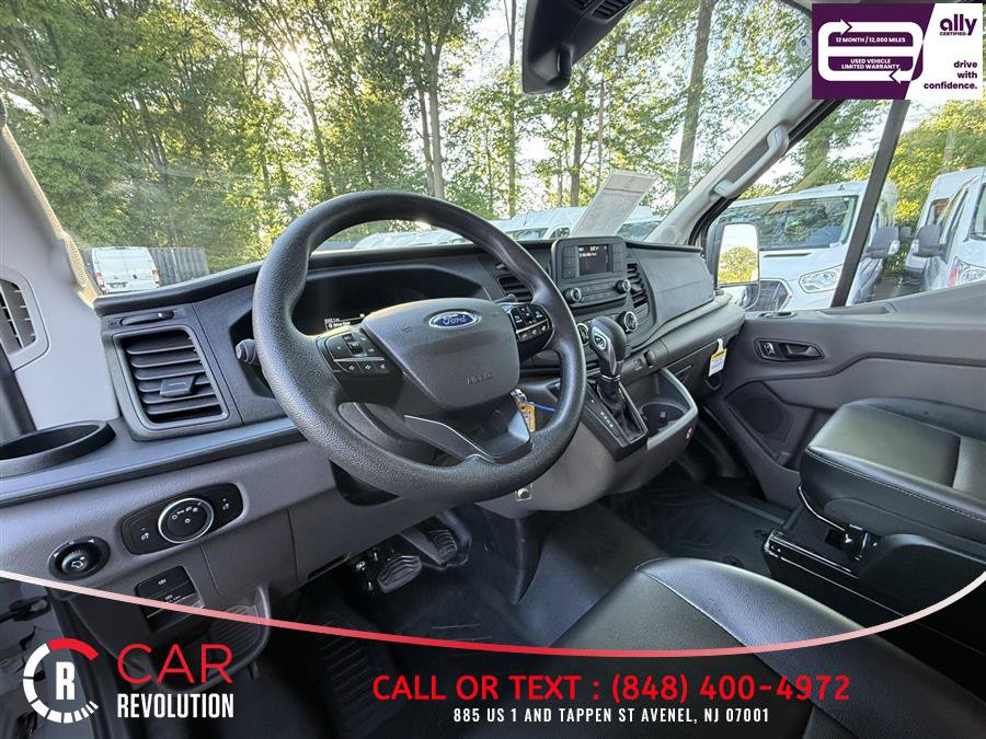 Used 2025 Ford Transit 250 148 High Roof AWD image 12