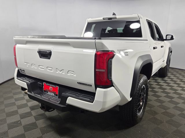 Used 2025 Toyota Tacoma TRD Off-Road image 8