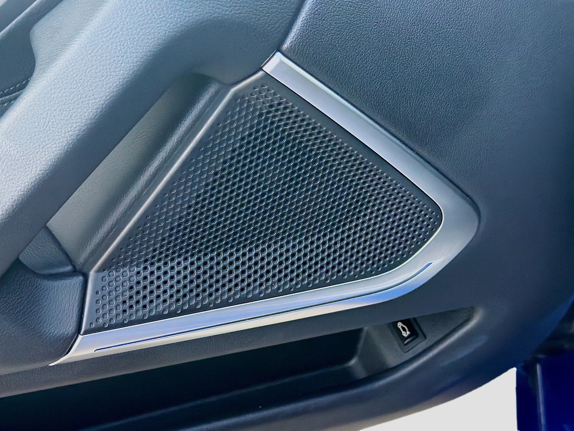 Used 2025 BMW Z4 sDrive30i image 19