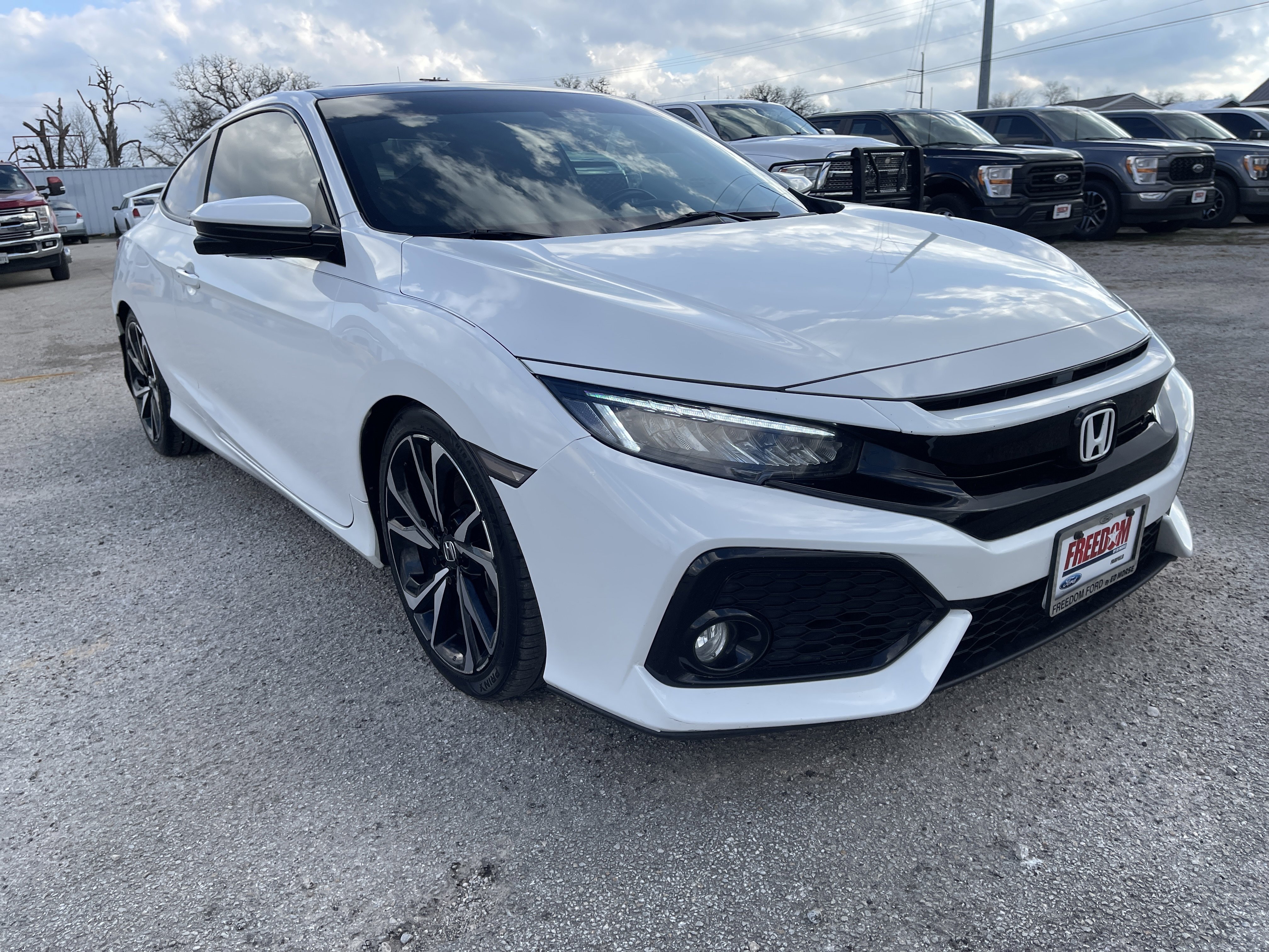 Used 2019 Honda Civic Si image 2