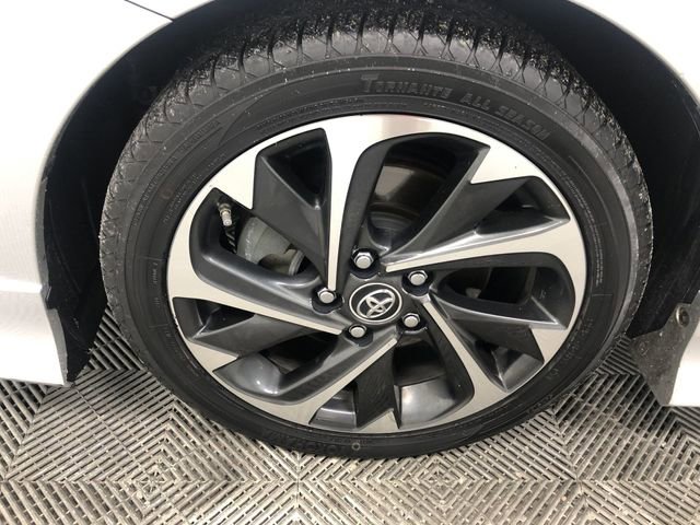 Used 2017 Toyota Corolla iM w/ All-Weather Mat Package FWD image 27