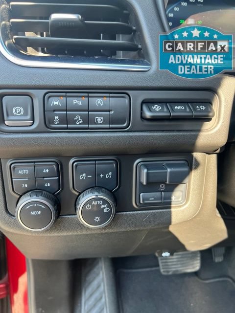 Used 2024 Chevrolet Tahoe Premier w/ Premium Package AWD/4WD image 8